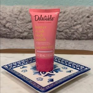 5 for $15: Delectable butter wash body polish